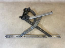 BMW BMW 7 E23 GENUINE Rear Right Window Mechanic Regulator 51341867924 — thumbnail 5