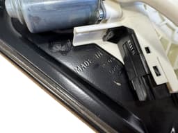 LAND ROVER GENUINE Land Rover Range Rover Sport L320 Rear LEFT Door Window Glass Regulator — thumbnail 6