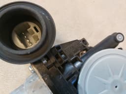 LEXUS Genuine Lexus RX330 RX350 RX400h Front Left Door Window Regulator with Motor — thumbnail 9