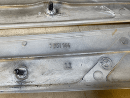 BMW GENUINE BMW E23 7 Moulding Air Outlet Rear Set LH/RH Alpinweiss 3 — thumbnail 4