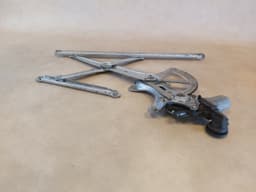 LEXUS Genuine Lexus RX330 RX350 RX400h Front Right Door Window Regulator with Motor — thumbnail 7
