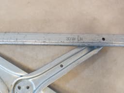 LEXUS Genuine Lexus RX330 RX350 RX400h Front Left Door Window Regulator with Motor — thumbnail 4