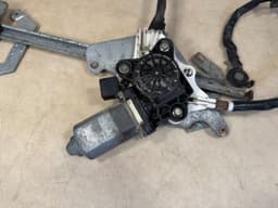 MERCEDES-BENZ Mercedes G class W463 GENUINE Rear Right Door Window Regulator with Motor — thumbnail 4