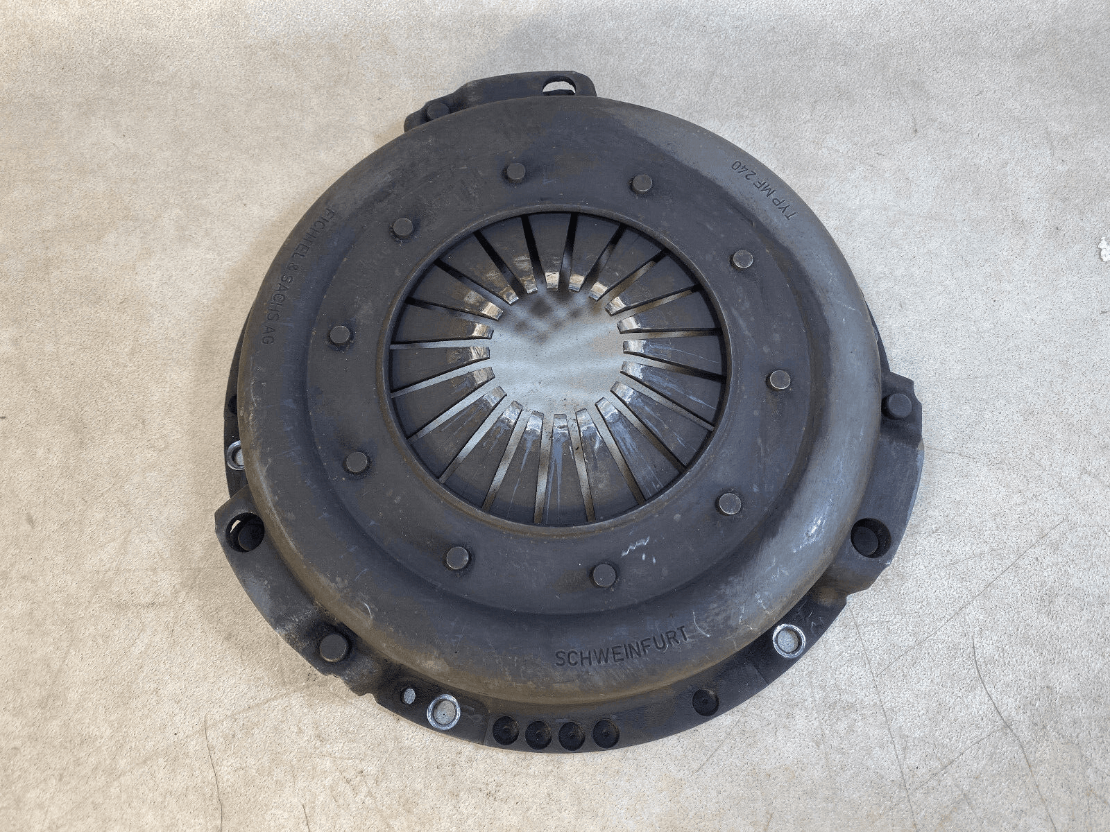 BMW GENUINE BMW E23 7 AT-pressure plate 21211225646