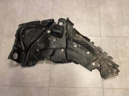 BMW GENUINE BMW X5 E70 E70 LCI F15 F85 Sound insulating wheel housing rear rig. — thumbnail 1
