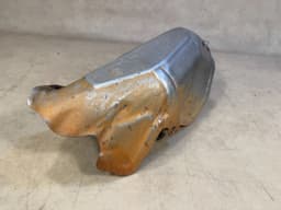 BMW BMW 3 5 7 X3 E90 E60 E65 E83 X5 E70 X6 E71 Heat protection shield 11627796268 — thumbnail 5