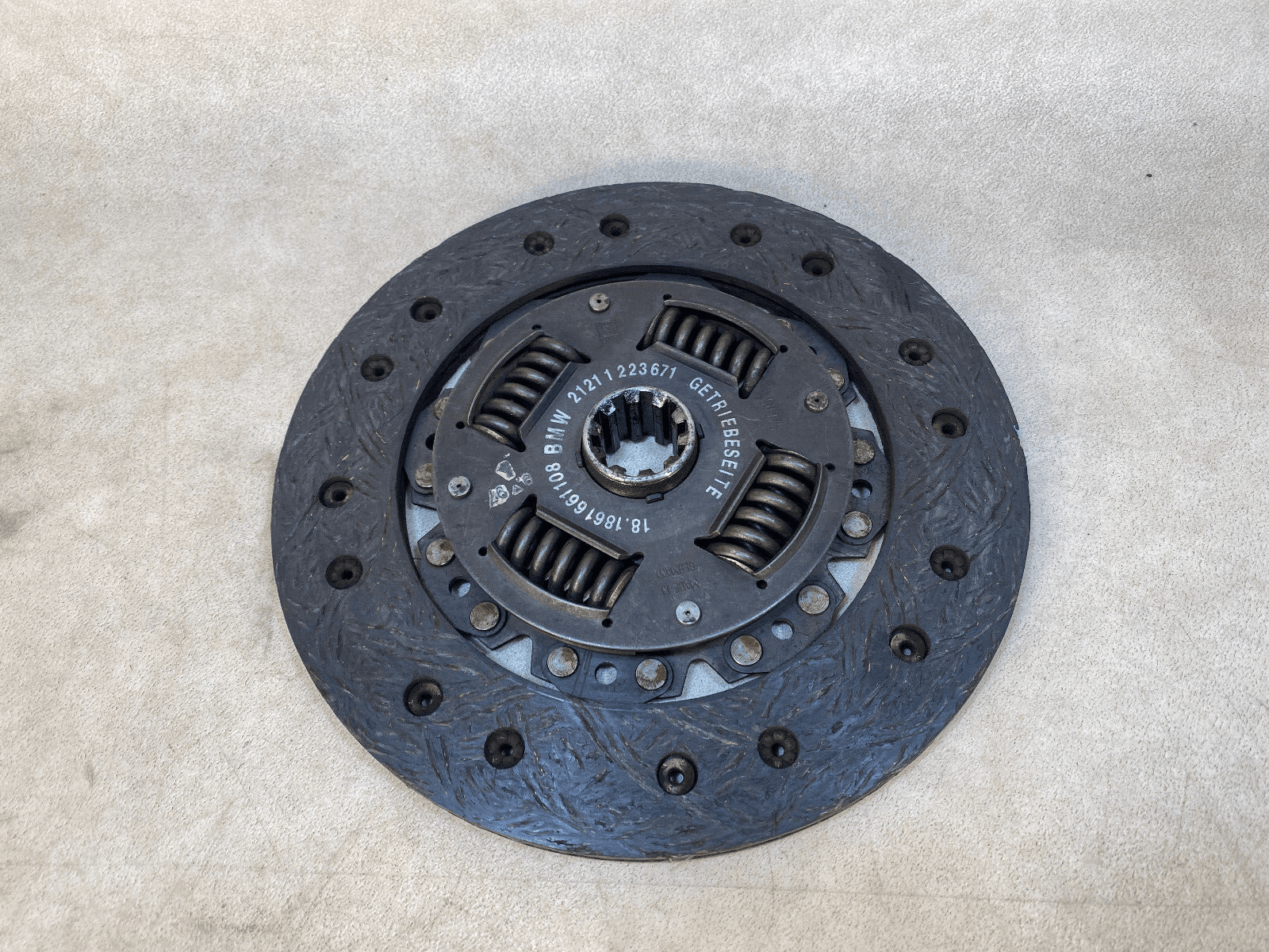 BMW GENUINE BMW E23 7 AT-clutch disk asbestos-free 21211223671