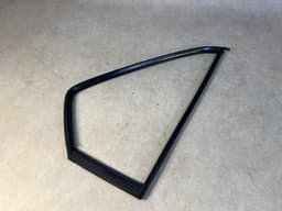 BMW GENUINE BMW 7 E23 Rear Right Rubber Window guide Door Seal Frame 51341917798 — thumbnail 2