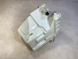 BMW GENUINE BMW X5 E70 F15 X6 E71 E72 F16 Bottom part, E-Box — thumbnail 2