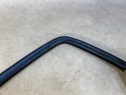 BMW GENUINE BMW 7 E23 Rear Right Rubber Window guide Door Seal Frame 51341917798 — thumbnail 9
