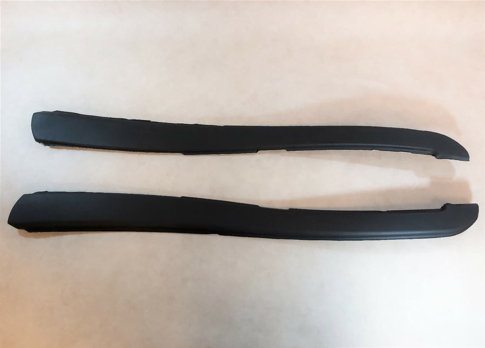 BMW OEM BMW Console Black Trim Panel Front Right & LEFT Lower SET 6973484 6973483