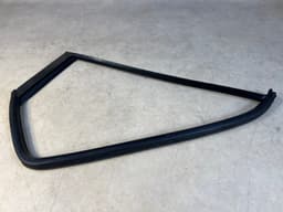 BMW GENUINE BMW 7 E23 Rear Left Rubber Window guide Door Seal Frame 51341917797 — thumbnail 5