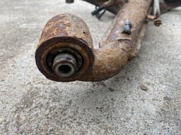 BMW BMW E23 7 SERIES GENUINE Trailing Arm Right 33321124217 — thumbnail 7