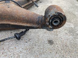 BMW BMW E23 7 SERIES GENUINE Trailing Arm Right 33321124217 — thumbnail 10