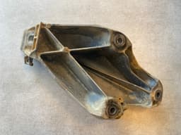 BMW GENUINE BMW X5 E70 X6 E71 Engine supporting bracket, left 22116787489 — thumbnail 5