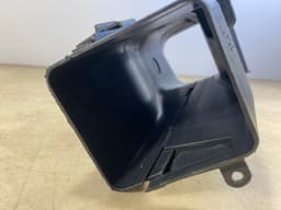 BMW BMW E70 E71 X5 M X6 4.4 RADIATOR AIR INTAKE HOSE TUBE DUCT RIGHT OEM 51717205944 — thumbnail 9