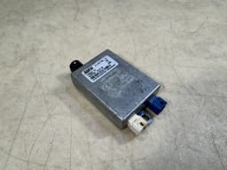 BMW BMW X5 E70 5 E70 F10 6 E84 7 F01 X6 71 USB hub Module 84109123739 — thumbnail 1