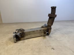 BMW BMW 3 5 7 X3 E90 E60 E65 E83 DIESEL EGR COOLER 11717794245 — thumbnail 10
