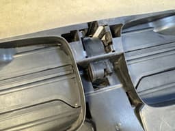BMW Genuine BMW X5 E70 X6 E71 FRONT Active air flap control motor 51647177876 — thumbnail 4