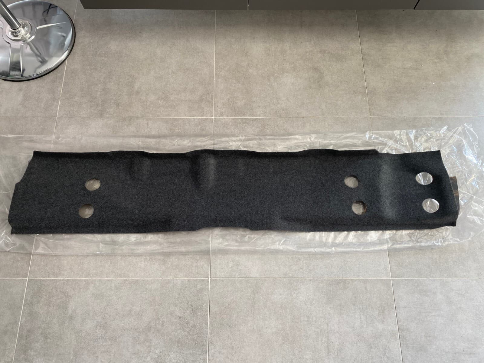 BMW BMW 7 E23 GENUINE TRUNK REAR TRIM PANEL 51471900260