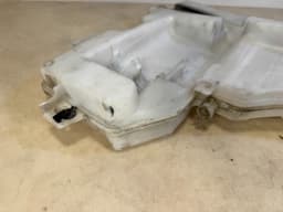 BMW BMW X5 E70 E70 LCI GENUINE Washer fluid reservoir 61677161477 — thumbnail 4