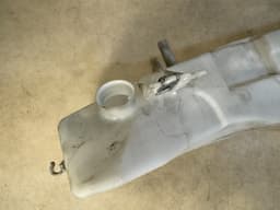 BMW BMW X5 E70 E70 LCI GENUINE Washer fluid reservoir 61677161477 — thumbnail 9