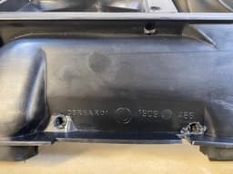 BMW GENUINE BMW E23 7 SERIES Air Channel Center 51451909485 — thumbnail 4