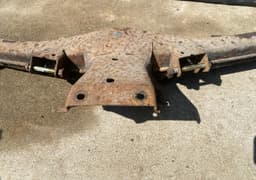 BMW BMW E23 7 SERIES GENUINE Rear Axle Carrier 33311126013 — thumbnail 3
