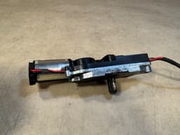 BMW Genuine BMW X5 E70 CLI E70 REAR TRUNK LOCK LATCH ACTUATOR MOTOR 51247175817 — thumbnail 8
