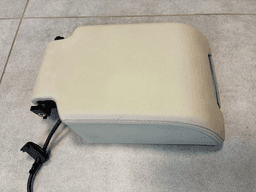 LAND ROVER GENUINE Land Rover Range Rover Sport L320 Front Center Console Armrest Lid — thumbnail 9