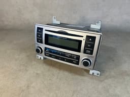 HYUNDAI GENUINE Hyundai SANTA FE OEM CD Radio Head Unit 96100-2B020CA EUROPE — thumbnail 2