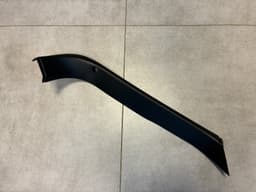 LAND ROVER GENUINE Land Rover Range Rover Sport L320 Left Tailgate Trim Panel — thumbnail 2
