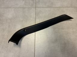 LAND ROVER GENUINE Land Rover Range Rover Sport L320 Left Tailgate Trim Panel — thumbnail 3