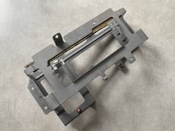 LAND ROVER GENUINE Land Rover Range Rover Sport L320 Metal Stereo Mounting Bracket 8H320445 — thumbnail 2