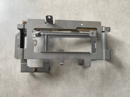 LAND ROVER GENUINE Land Rover Range Rover Sport L320 Metal Stereo Mounting Bracket 8H320445 — thumbnail 6