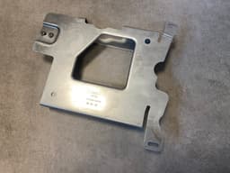 LAND ROVER GENUINE Land Rover Range Rover Sport L320 Rear Parking View Camera Bracket — thumbnail 6