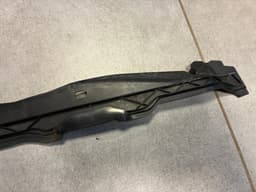 LAND ROVER GENUINE Land Rover Range Rover Sport L320 Front Left Side Fender Rearward Seal — thumbnail 10