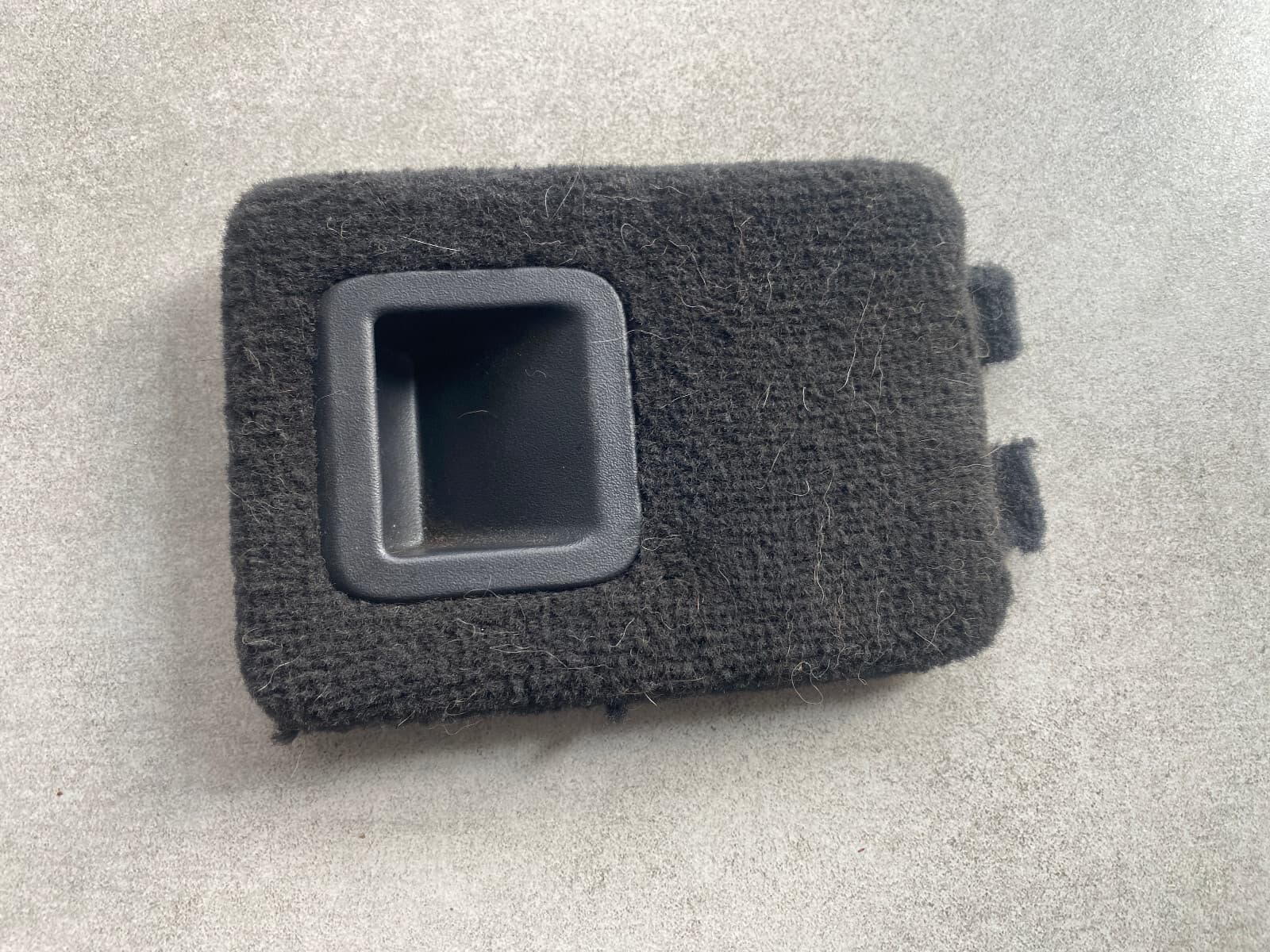 LAND ROVER GENUINE Land Rover Range Rover Sport L320 Boot Trim Cover Side Handle ESJ501090