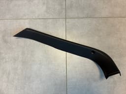 LAND ROVER GENUINE Land Rover Range Rover Sport L320 Right Tailgate Trim Panel — thumbnail 2