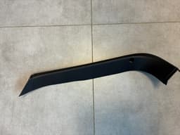 LAND ROVER GENUINE Land Rover Range Rover Sport L320 Right Tailgate Trim Panel — thumbnail 1