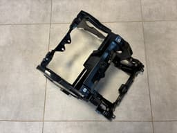 LAND ROVER GENUINE Land Rover Range Rover Sport L320 Dashboard Center Bracket LR021374 — thumbnail 3