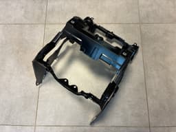 LAND ROVER GENUINE Land Rover Range Rover Sport L320 Dashboard Center Bracket LR021374 — thumbnail 4