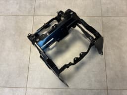 LAND ROVER GENUINE Land Rover Range Rover Sport L320 Dashboard Center Bracket LR021374 — thumbnail 5