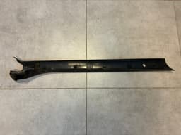 LAND ROVER GENUINE Land Rover Range Rover Sport L320 Front Windshield Right Mount Trim — thumbnail 5