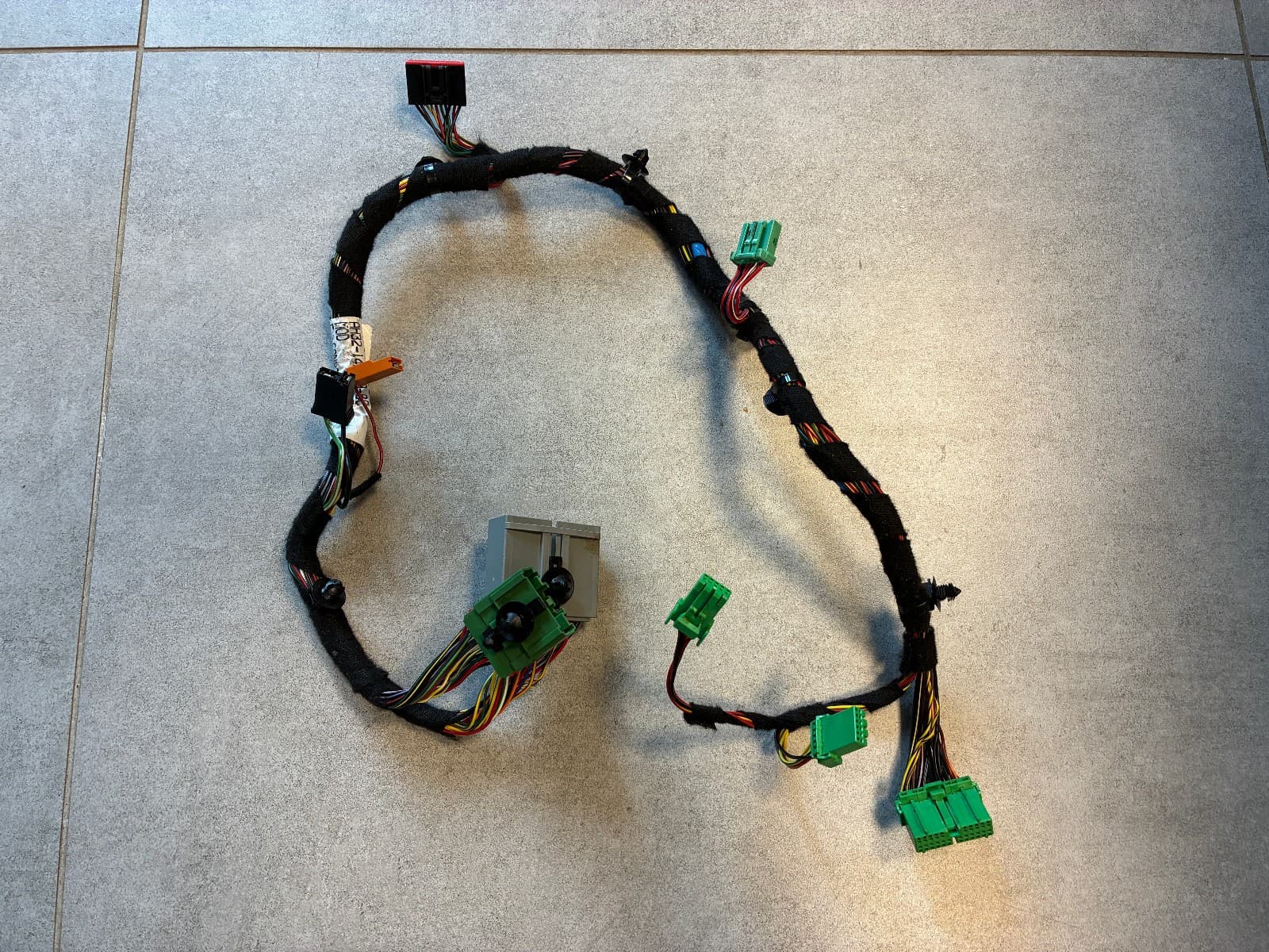 LAND ROVER GENUINE Land Rover Range Rover Sport L320 Centre Console Electrical Wiring Loom