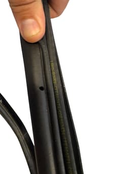 LAND ROVER GENUINE Land Rover Range Rover Sport L320 FRONT DOOR RUBBER WEATHERSTRIP SEAL — thumbnail 9