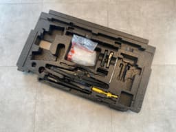 LAND ROVER GENUINE Land Rover Range Rover Sport L320 Tool Kit LR031415 — thumbnail 2