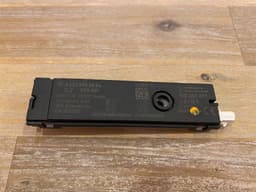 MERCEDES-BENZ Mercedes C ML R G S W166 W205 W217 W222 W251 W463 GENUINE Amplifier Antenna Unit — thumbnail 1