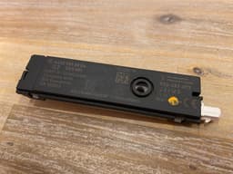 MERCEDES-BENZ Mercedes C ML R G S W166 W205 W217 W222 W251 W463 GENUINE Amplifier Antenna Unit — thumbnail 3