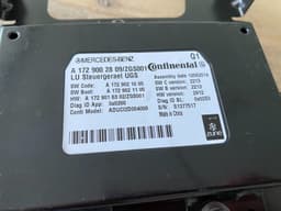 MERCEDES-BENZ Mercedes A B C CLS E ML G SL SLK class GENUINE Media Interface Control Module — thumbnail 2